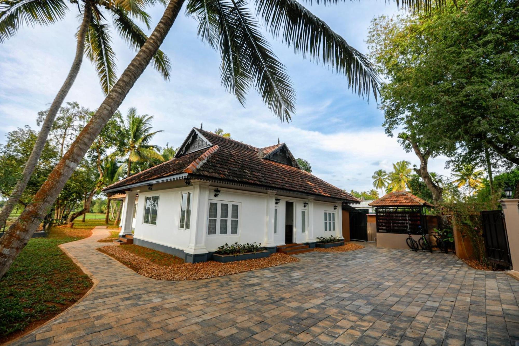Paadam By The Backwaters Kumarakom Exterior foto
