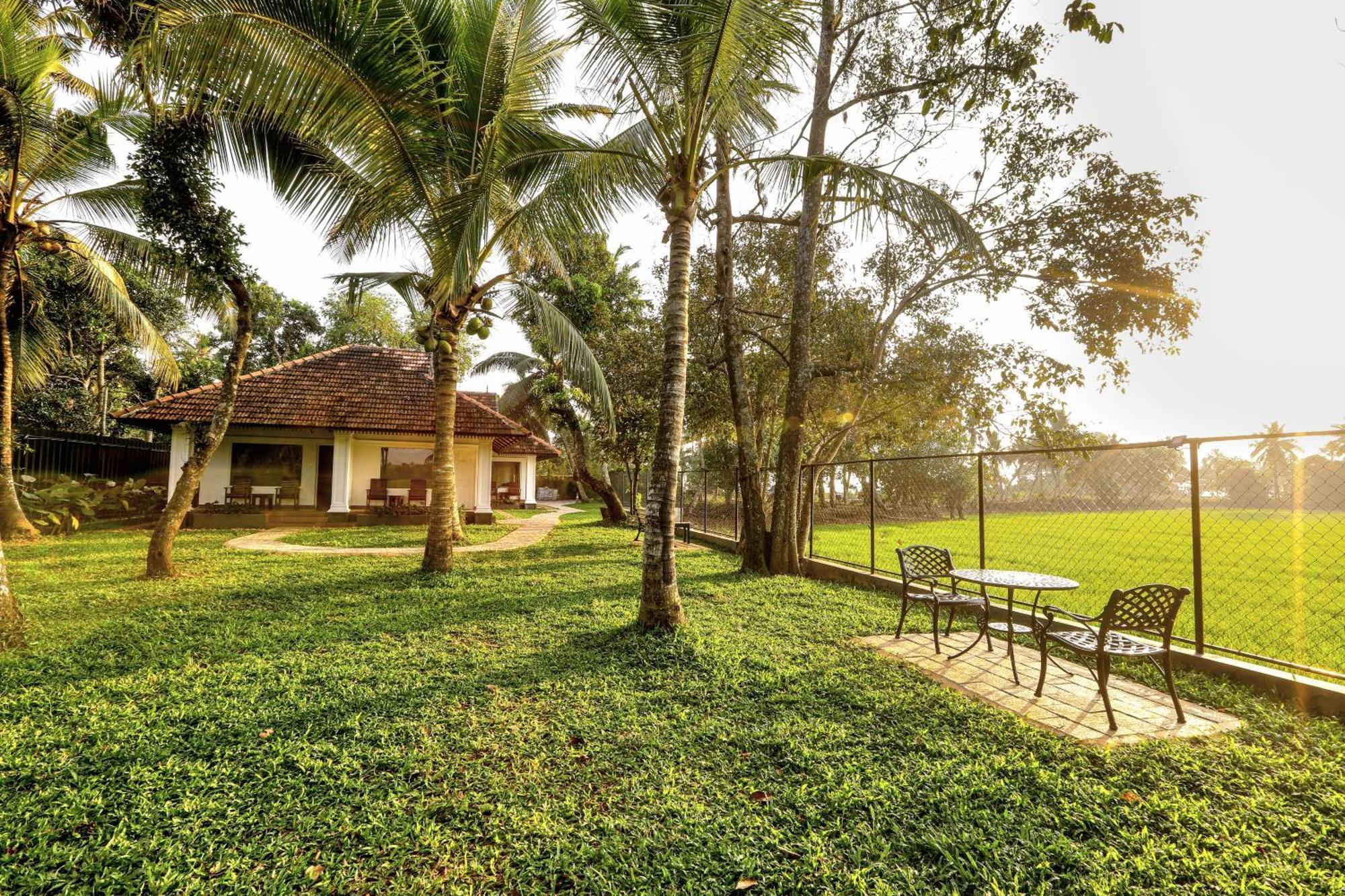 Paadam By The Backwaters Kumarakom Exterior foto