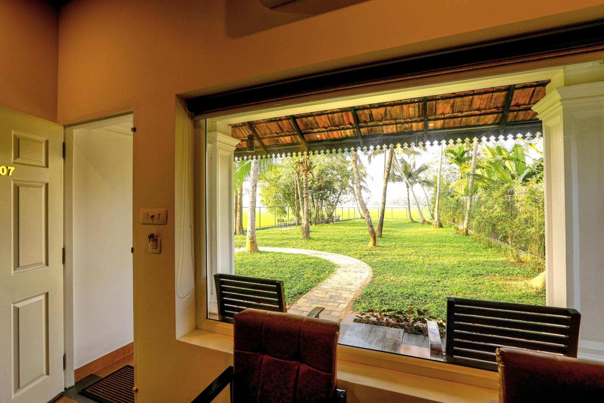 Paadam By The Backwaters Kumarakom Exterior foto